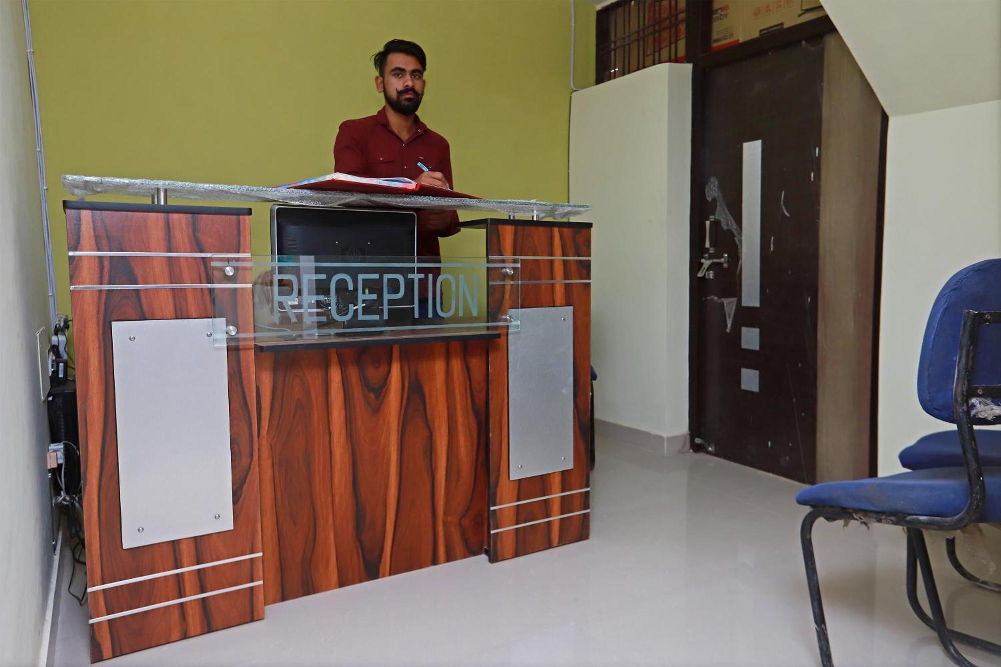 Hotel O Silverline Residency Faridabad Zewnętrze zdjęcie